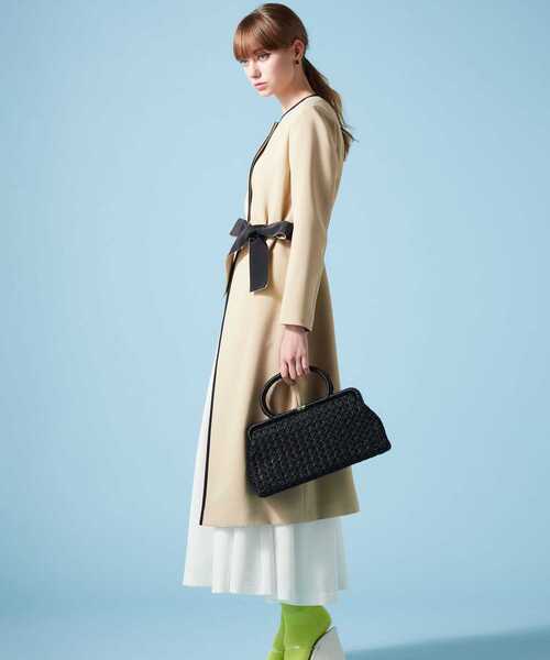 「TIARA」 ノーカラーコート 3 ベージュ レディース_画像3