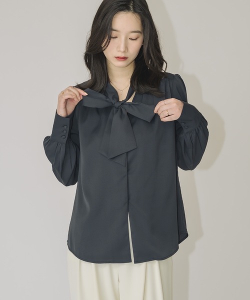 NEUNA ブラウス 黒 NEUNA（ヌナ） ブラウス シャツ 卒業式 フロントタイブラウス