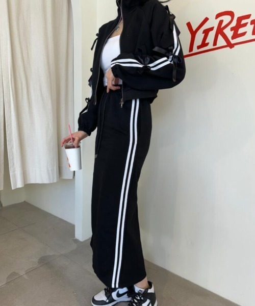 ジャージセットアップ 【極美品✨】【M】Black&White レディース セットアップ レディース 大きいサイズ GOLDJAPAN（ゴールドジャパン） レディースウェア