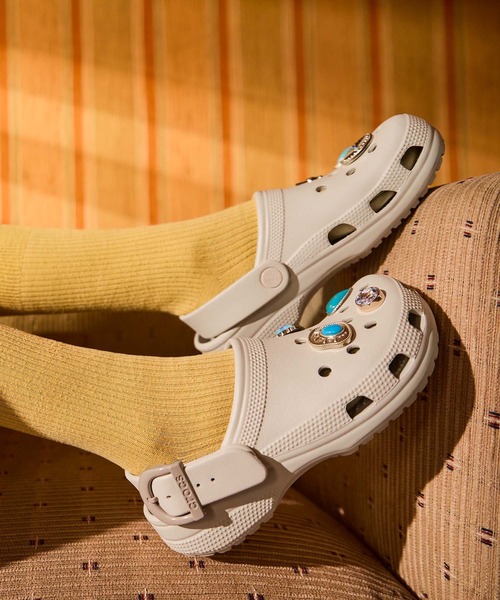 エビ様 crocs（クロックス） サンダル CLASSIC BUCKLE CLOG クラシック