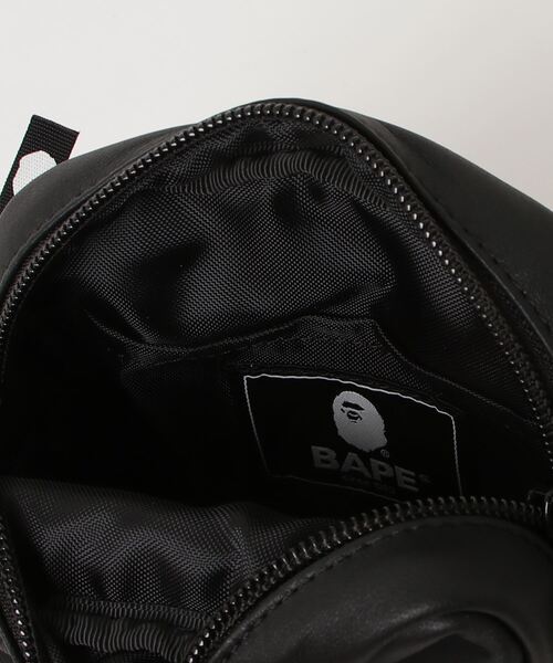 A BATHING APE（アベイシングエイプ） ショルダーバッグ FREE ブラック