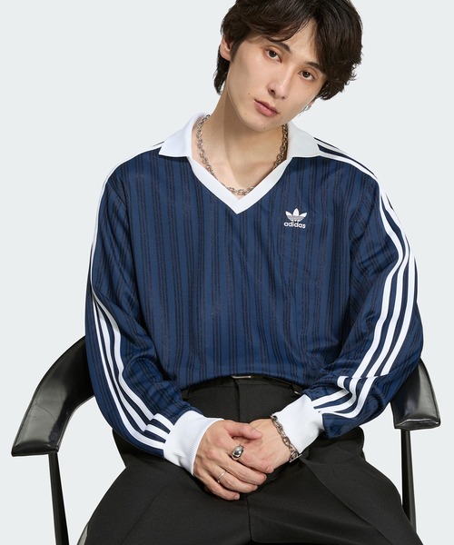 アディダス Tシャツ ブルー Vネック オーバーサイズ サイドスリット B132 adidas（アディダス） adidas tシャツ アディカラー ピケ サッカー長袖