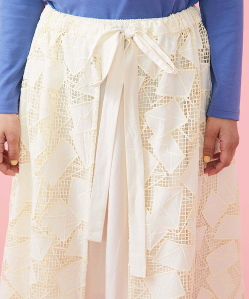 Jocomomola（ホコモモラ） スカート Carta 刺繍レースラップスカート
