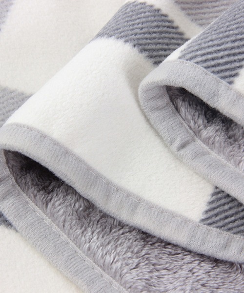 DAY CLOSET ブランケット 巻いたり羽織ったりポンチョにもなる ボア