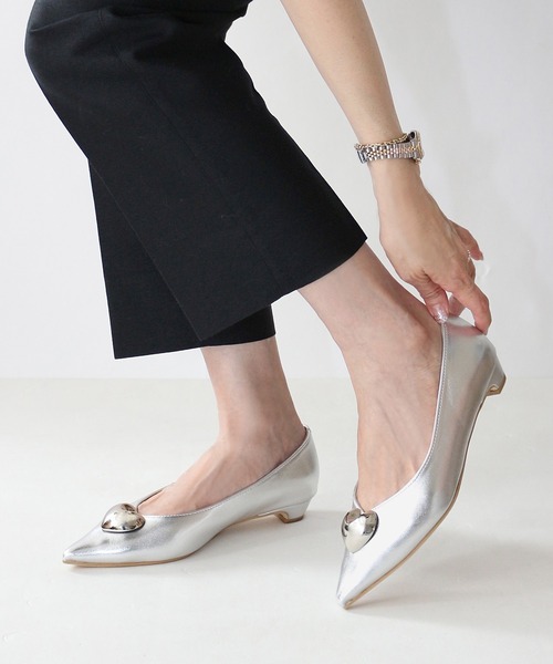 Fin（フィン） パンプス ハートモチーフフラットシューズ「低反発