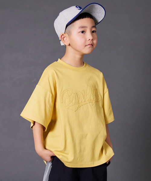 【VETEMENTS】ネームワッペンTシャツ repipi armario｜サテンワッペンTシャツ | Rakuten Fashion(楽天
