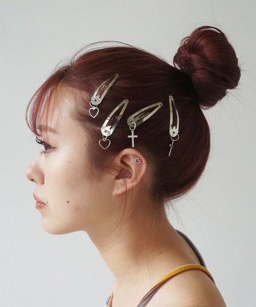 ちょっちょ♡ページ Port ヘアピン 「 / ポート 」 星 ハート＆クロスデザイン