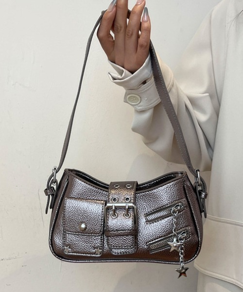 lilful ショルダーバッグ バッグ スターチェーンスタッズ ベルトミニ