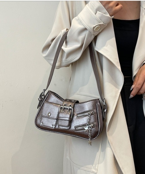 lilful ショルダーバッグ バッグ スターチェーンスタッズ ベルトミニ