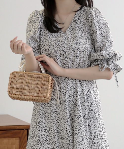 パーティードレス ワンピース 花柄リボンスリーブマキシ丈ワンピース