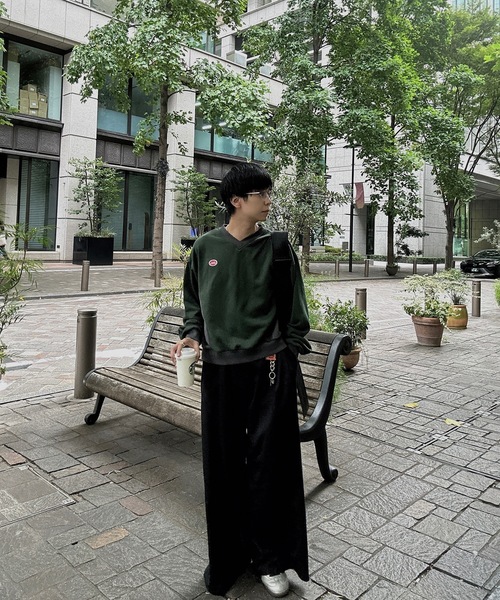 consister Vネック オーバーサイズ スウェット バーガンディー UNDERSTATEMENTs トレーナー スウェット 「ユニセックス」Vネックバイ