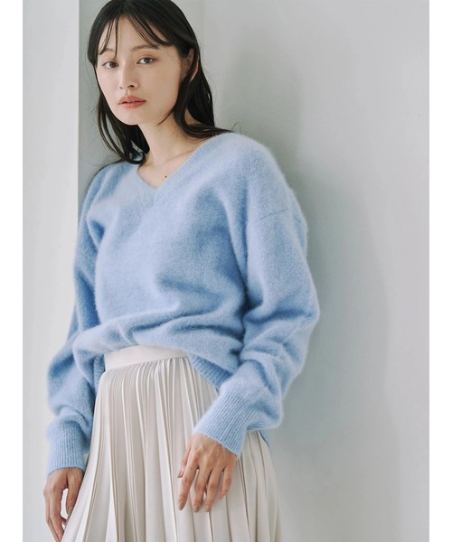 TONAL（トーナル） ニット セーター PREMIUM FOX×CASHMERE Vネックプル