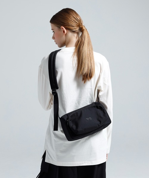 Y-3 ボディバッグ・ウエストポーチ ブラック Y-3 ウエストポーチ CROSSBODY BAG メンズ レディース : ZOZOTOWN