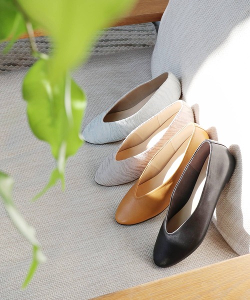 モードカオリ（MODE KAORI）/Vカット レザー フラットシューズ MODE KAORI（モードカオリ） パンプス Vカット レザーフラットシューズ