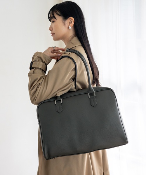 VitaFelice（ヴィータフェリーチェ） ボストンバッグ ラウンド