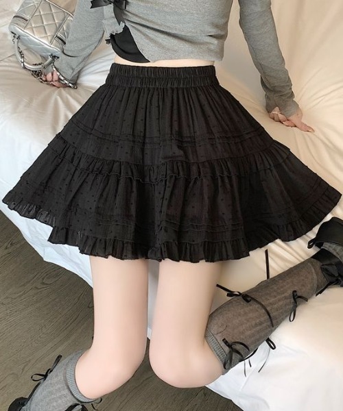 ꒰ 完売品 ꒱ lilLilly インパン付き3段フリルレーススカート 黒