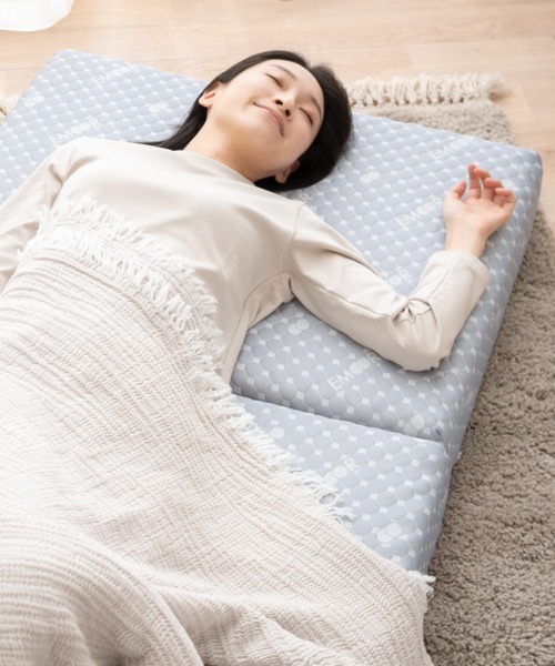 EMOOR（エムール） ベッド 寝具 「EMOOR LUXE」 3つ折りマットレス