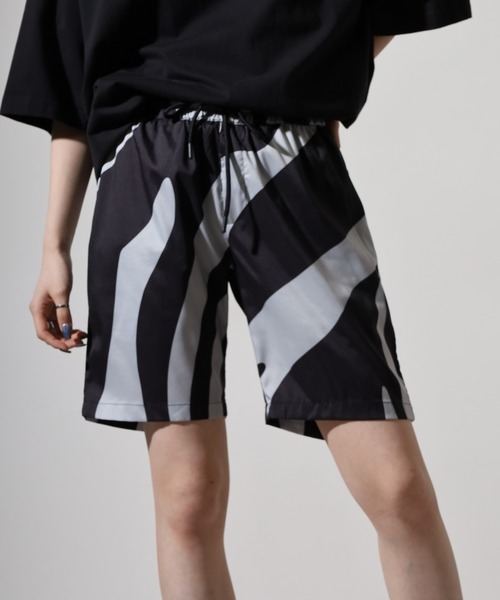 新品！！希少 アルバローザ❤️総柄ロゴ ストレッチ ショートパンツ❤️黒×白 合皮ショートパンツ（女の子） 通販【ニッセン】