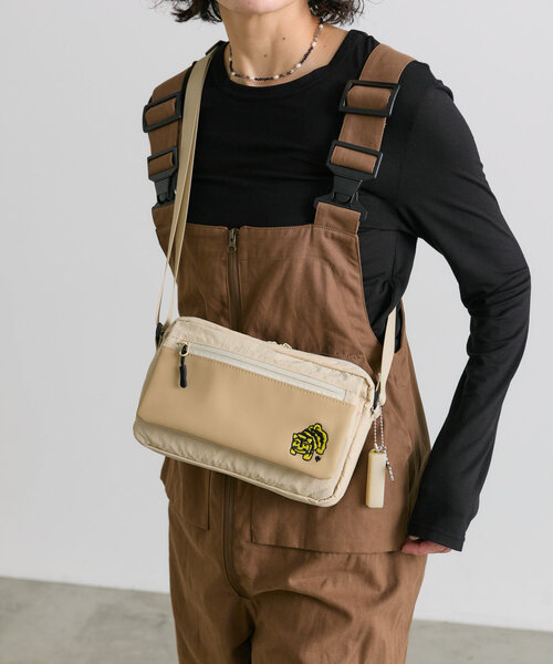 ear PAPILLONNER（イア パピヨネ） ショルダーバッグ FREE ブラック