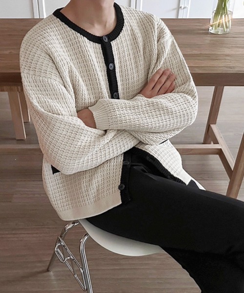 バイカラーシャツニットカーディガン Isn't She？（イズントシー） カーディガン 配色パイピングニット