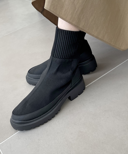 ルタロンLE TALON　ショートブーツ☆美品 LE TALON（ル タロン） ショートブーツ LARGE ブラック×ブラック