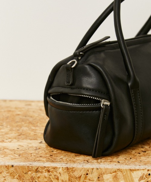 【美品】ジバンシィ パンドラ ボストンバッグ 2way レザー A4可 肩掛 黒 Auntie Rosa Holiday（アンティローザホリデー） ボストンバッグ 2WAY