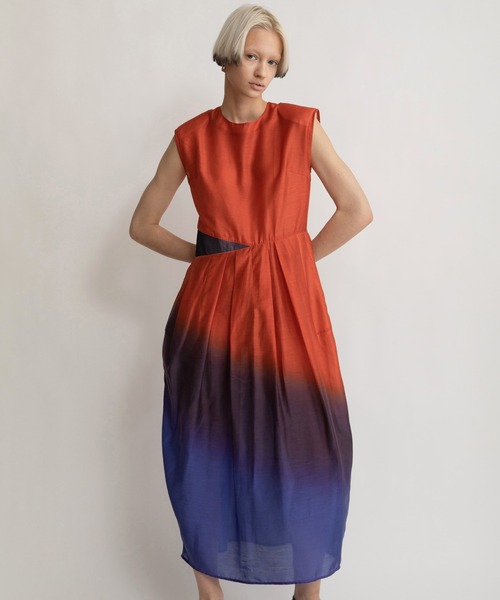 ワンピース グラデーションタックワンピース AULA