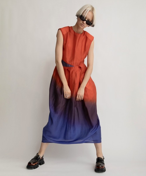 ワンピース グラデーションタックワンピース AULA