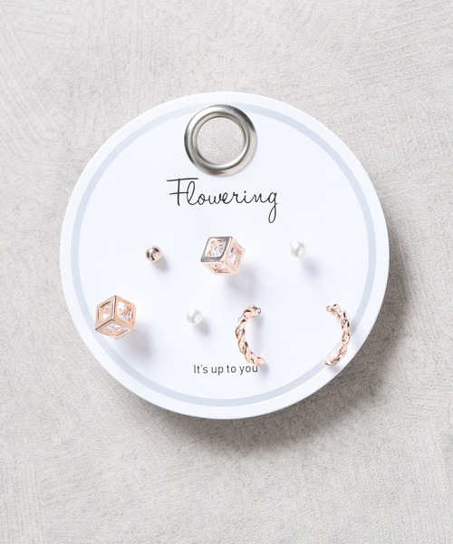 Flowering ピアス ミックスデザイン/セットピアス レディース
