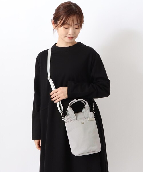 美品　パイソン　ハンドバッグ　黒　ロゴプレート　ワンショルダー　レザー　s95 セール】レザー調ワンハンドルハンドバッグ（ショルダーバッグ