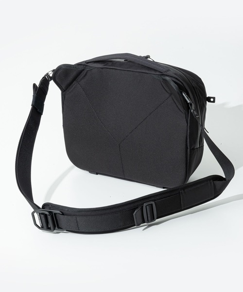 BLACK EMBER ボディバッグ 迷彩 ポーチ 楽天市場】BLACK EMBER（ブラックエンバー） コンパック エン