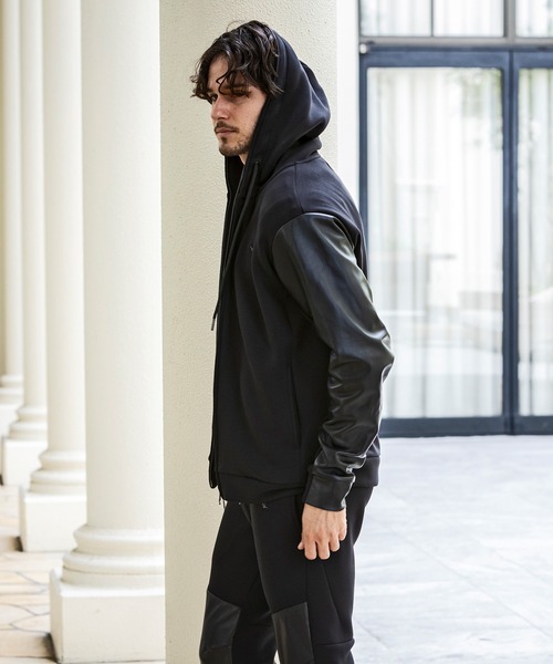 1PIU1UGUALE3 RELAX パーカー 1PIU1UGUALE3 RELAX(ウノピゥウノウ