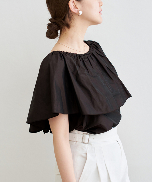 IENA タフタフレアスリーブブラウス IENA ブラウス シャツ タフタラッフルオフショルトップス