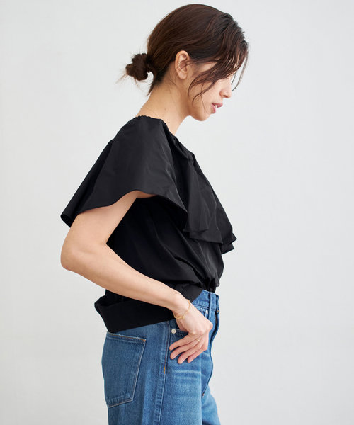 IENA ブラウス シャツ タフタラッフルオフショルトップス