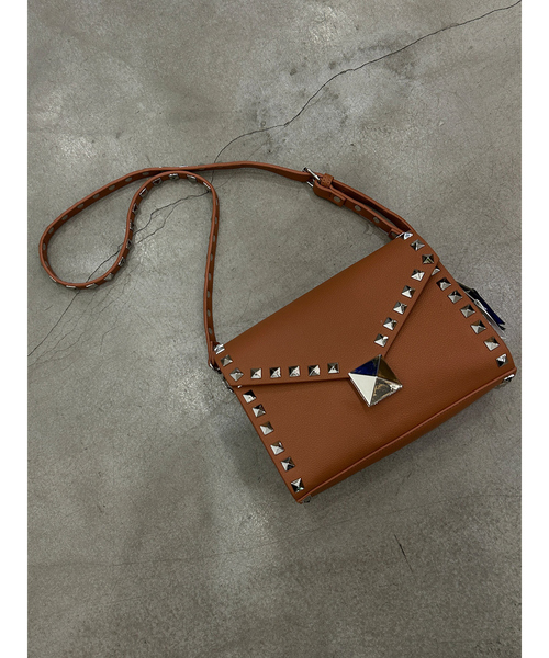 ABAHOUSE（アバハウス） ショルダーバッグ 「cheek/チーク」studs