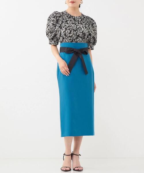 「TIARA」 タイトスカート 4 ベージュ レディース_画像4