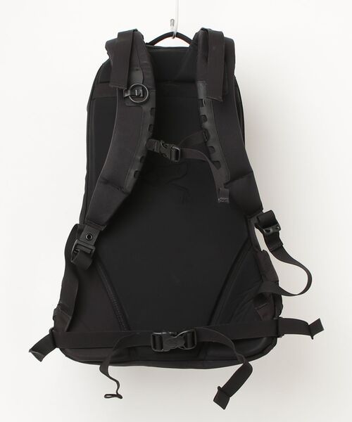 ARC'TERYX（アークテリクス） リュック FREE ブラック メンズ
