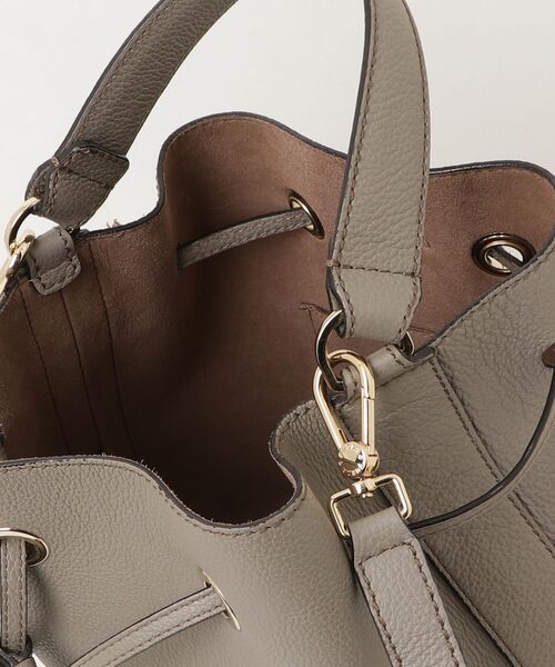 「FURLA」 リボン2WAYバッグ - グレー レディースの画像