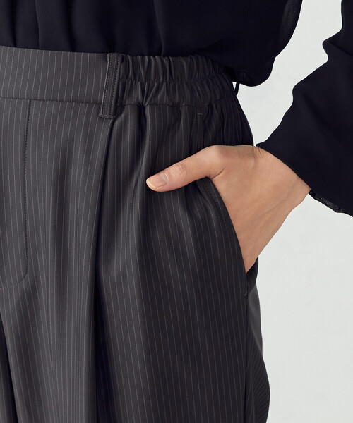 【希少】美品 ❥コムサイズム❥ パンツスーツ セットアップ 黒×ストライプ XL COMME CA ISM（コムサイズム） セレモニースーツ スラックス パンツ