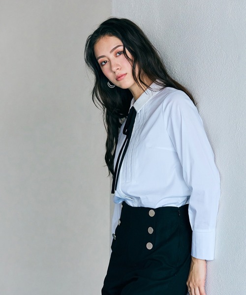 Audie a Muses（オーディア ミューズ） ブラウス シャツ スパンコール