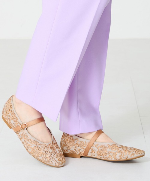 【新品】☆FENDI　フェンディ：花刺繍　ズッカ柄　メリージェーン　パンプス FENDI】【花柄】【刺繍】フェンディ『フラワーデニム バケットバッグ