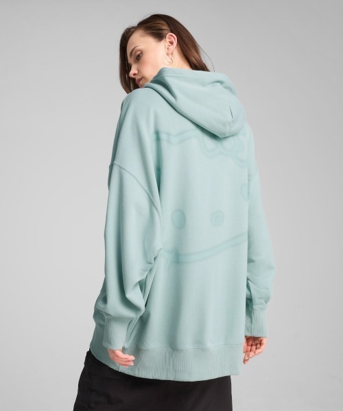 パーカー PUMA PUMA x HELLO KITTY ＆ FRIENDS GRAPHIC OVERSIZED HOODIE（プーマ x ハローキテ PUMA パーカー x HELLO KITTY ＆ FRIENDS GRAPHIC OVERSIZED