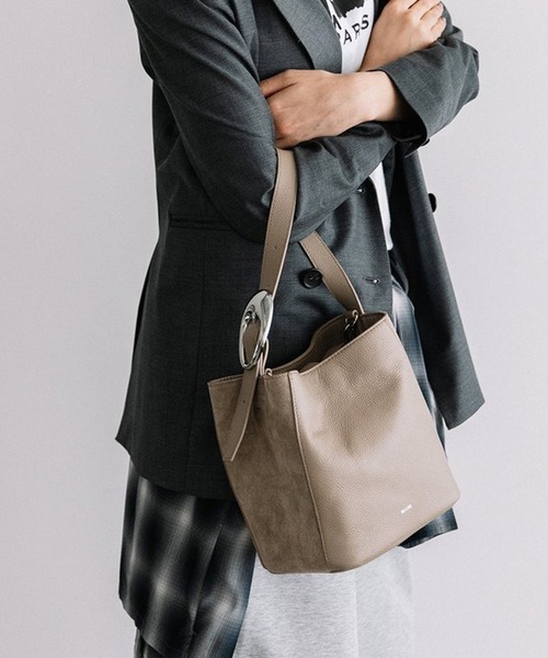 Beau're（ヴュレ） トートバッグ 「BEAURE」カウレザー ショルダー付