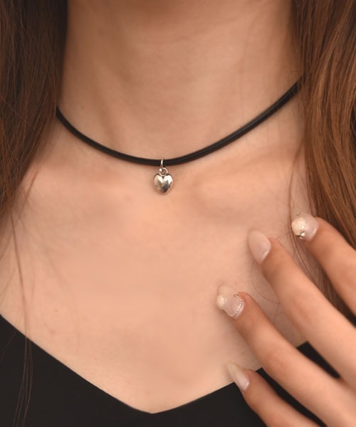 VIBGYOR Women チョーカー 「float」ハートチャーム レディース 