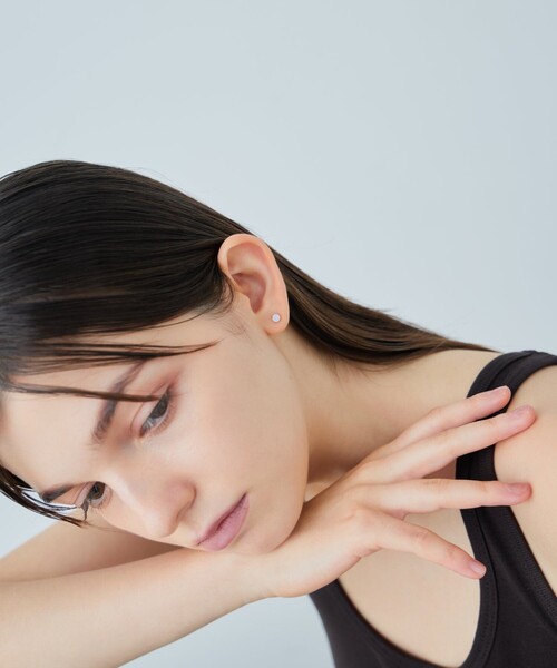 ete ストレートビジューバーピアス ビジュー バー ピアス | ete bijoux (Women)/エテ ビジュー | 三越