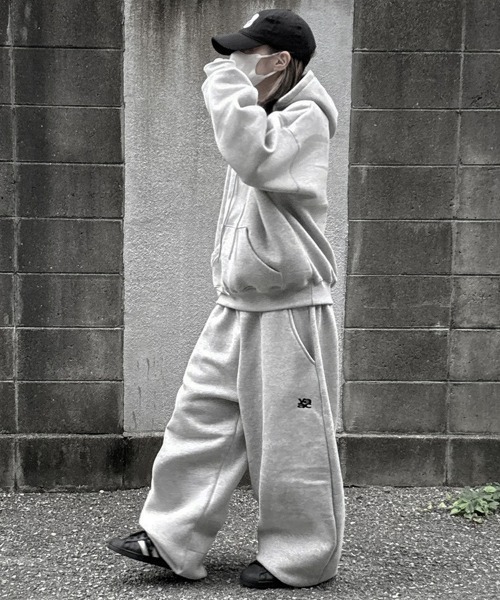 YACA（ヤーカ） スウェットパンツ ジャージ Logo Sweat Curve Pants