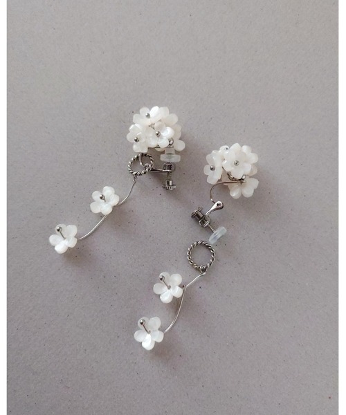 イヤリング 「推しに愛されるアクセサリー」こぼれる小花の2wayイヤリング（サージカルステンレス）(MA) レディース メンズ_13