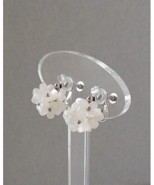 イヤリング 「推しに愛されるアクセサリー」こぼれる小花の2wayイヤリング（サージカルステンレス）(MA) レディース メンズ_15