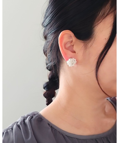 イヤリング 「推しに愛されるアクセサリー」こぼれる小花の2wayイヤリング（サージカルステンレス）(MA) レディース メンズ_17
