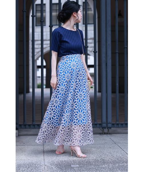 美品☆French Pave カワイイ カッティング花レース　Aライン スカート 美品☆French Pave カワイイ カッティング花レース Aライン